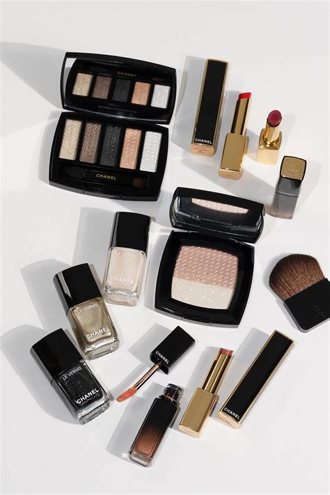 chanel christmas 2023 makeup|Chanel holiday gifts.